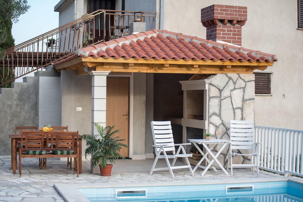 Olive Garden Apartments Čilipi エクステリア 写真